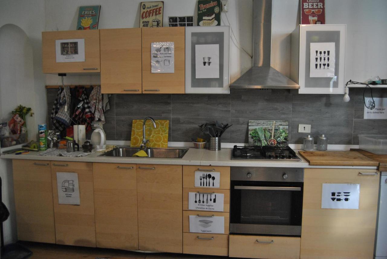 Balarm - Hostel And Bar Палермо Екстериор снимка