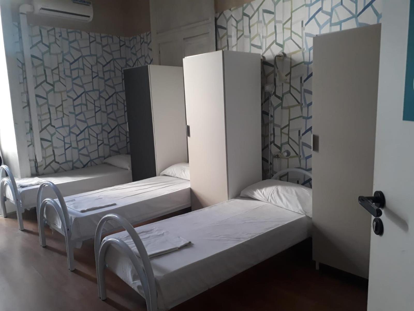 Balarm - Hostel And Bar Палермо Екстериор снимка