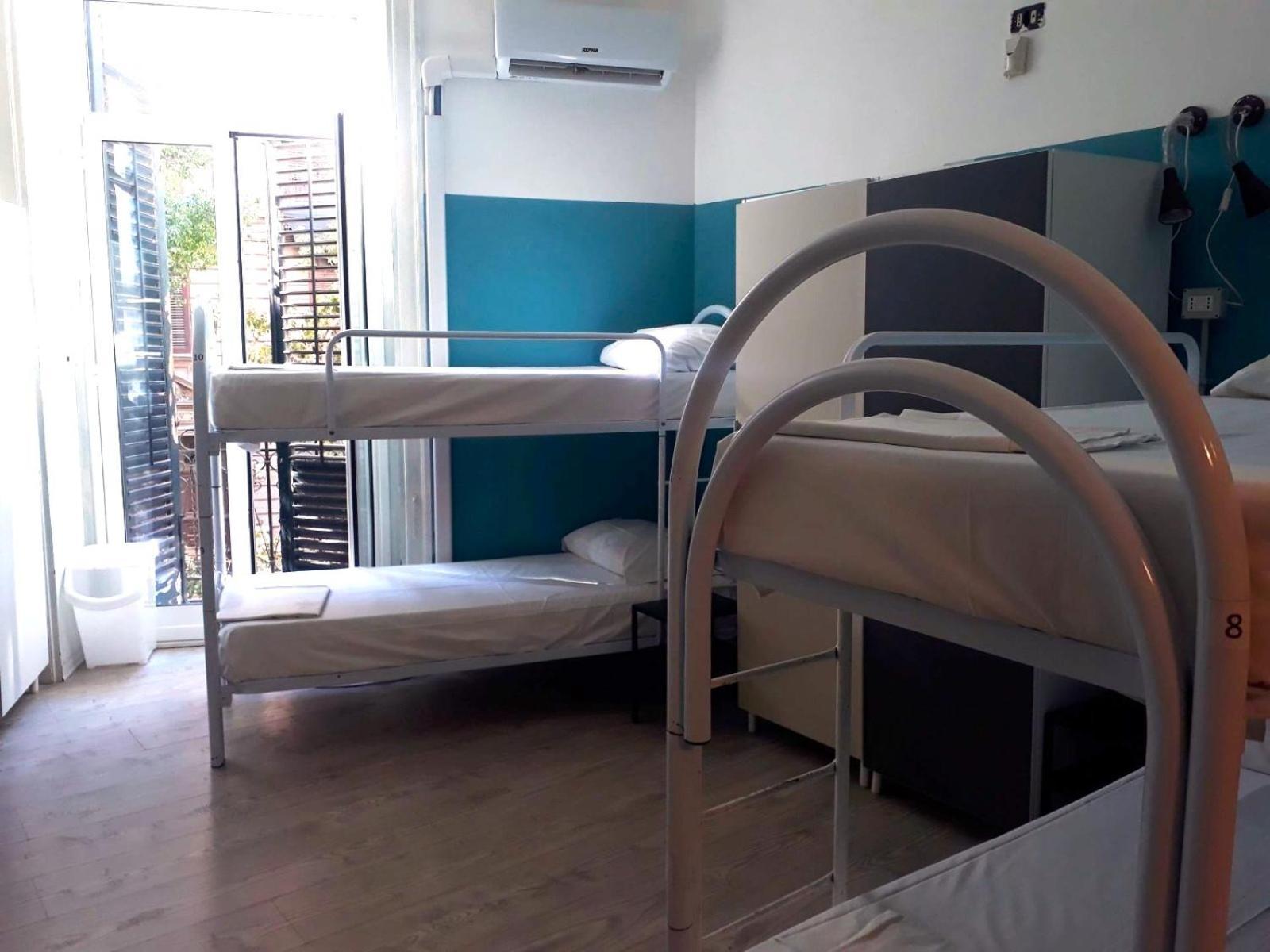 Balarm - Hostel And Bar Палермо Екстериор снимка